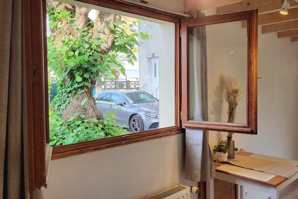Le Petit Entre Paris Et Disney, Proche Centrex Avec Jardin Privatif Et Parking Appartement